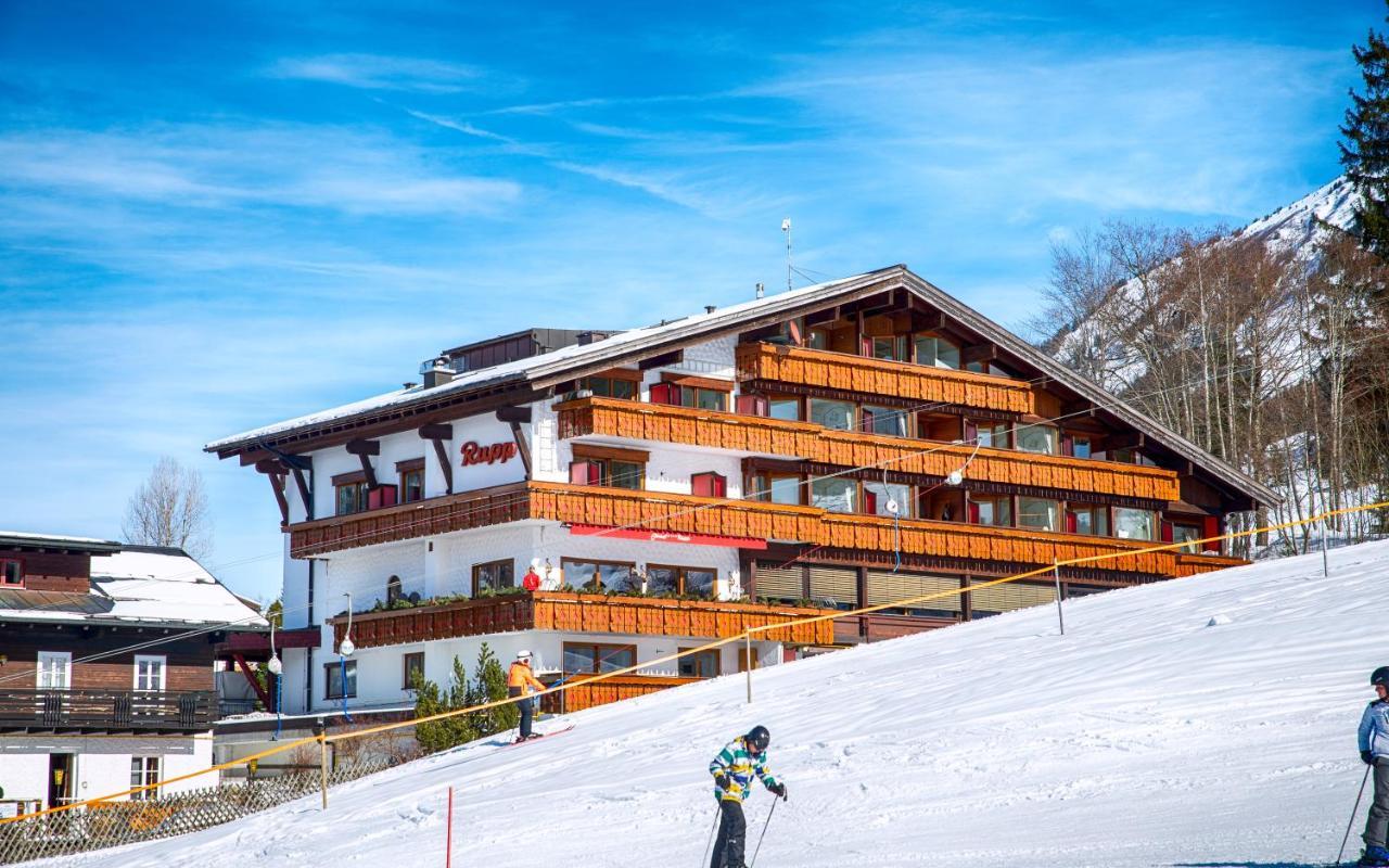 Hotel Almhof Riezlern
