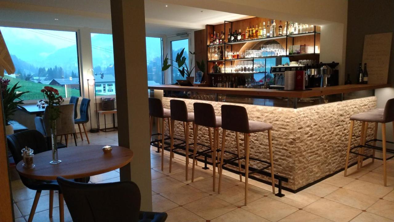 Hotel Almhof 4*